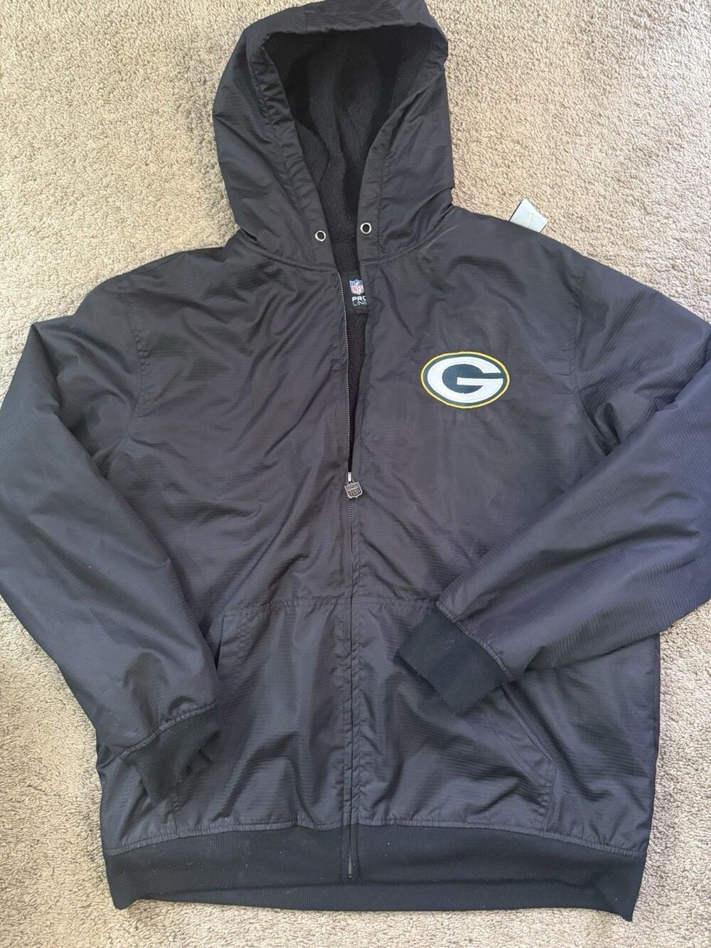 NFL pro line large L Green Bay Packers Packers Black zip up fleece lined jacket